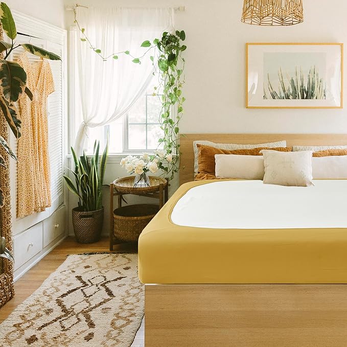 Biscaynebay Decorative Box Spring Cover Full & Full XL Size, Gold Luxurious Jersey Knitting Stretchy Wrap Around 4 Sides Bed Skirt for Home/Hotels, Easy Fit Wrinkle & Fade Free Machine Washable