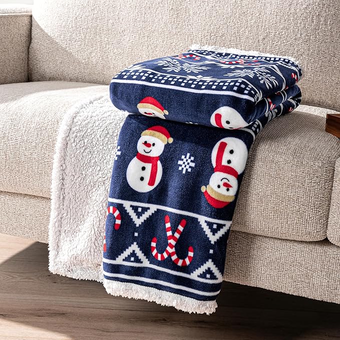 PAVILIA Premium Christmas Sherpa Throw Blanket | Christmas Decoration Gift, Fleece, Plush, Warm, Cozy Reversible Microfiber Holiday Blanket | Blue Christmas - 50x60