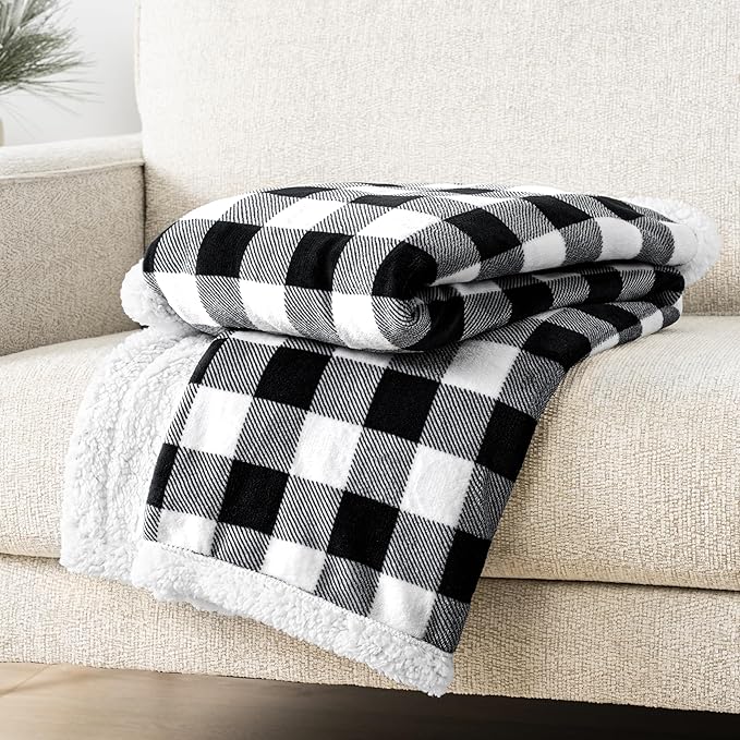 PAVILIA Black and White Buffalo Plaid Sherpa Throw Blanket for Couch, Plush Checkered Fleece Blanket and Throws, Soft Fuzzy Flannel Blanket for Sofa Bed, Warm Cozy Winter Blanket Gift, 50x60