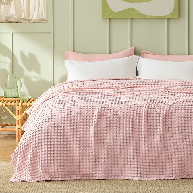 Bedsure Cooling Cotton Waffle Queen Size Blanket - Lightweight Breathable Blanket of Rayon Derived from Bamboo for Hot Sleepers,Spring Pink, 90x90 Inches