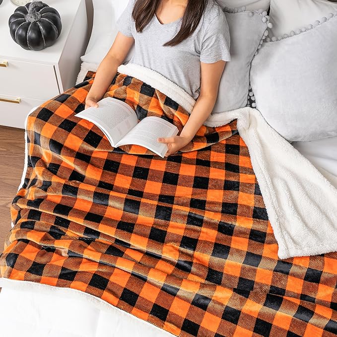 PAVILIA Black Orange Buffalo Plaid Sherpa Throw Blanket for Couch Twin, Soft Fuzzy Flannel Blanket for Bed, Plush Halloween Checkered Fleece Blanket and Throws, Warm Thick Winter Blanket Gift, 60x80