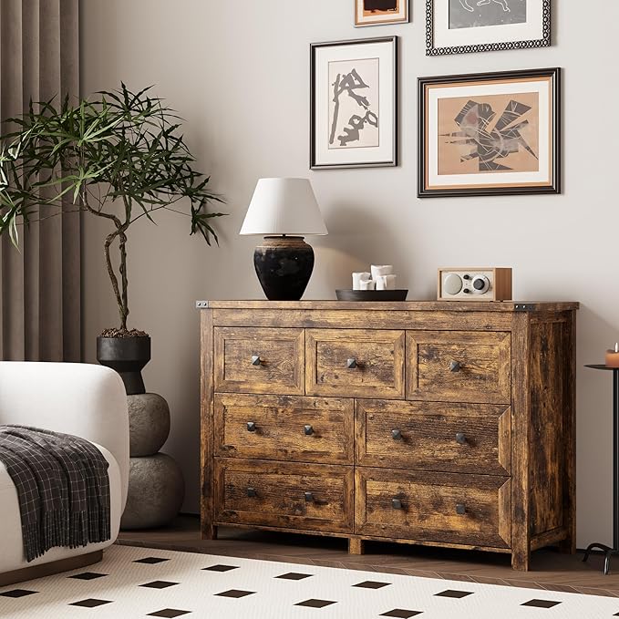 Dresser for Bedroom with 7 Drawers, Farmhouse Wood Chest of Drawers, Wide TV Stand Closet Storage Furniture with Metal Handle, Modern Clothes Organizer for Hallway, Living Room, Entryway, Brown