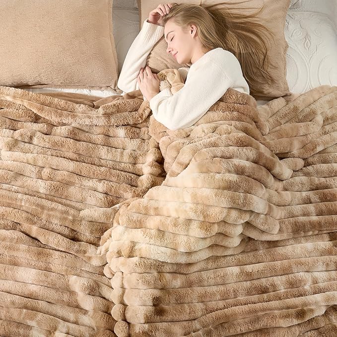 Cozy Bliss Faux Fur Throw Blanket for Couch, Cozy Warm Plush Striped Blanket for Sofa Bedroom Living Room, 108 * 90 Inches Tie-dye Khaki