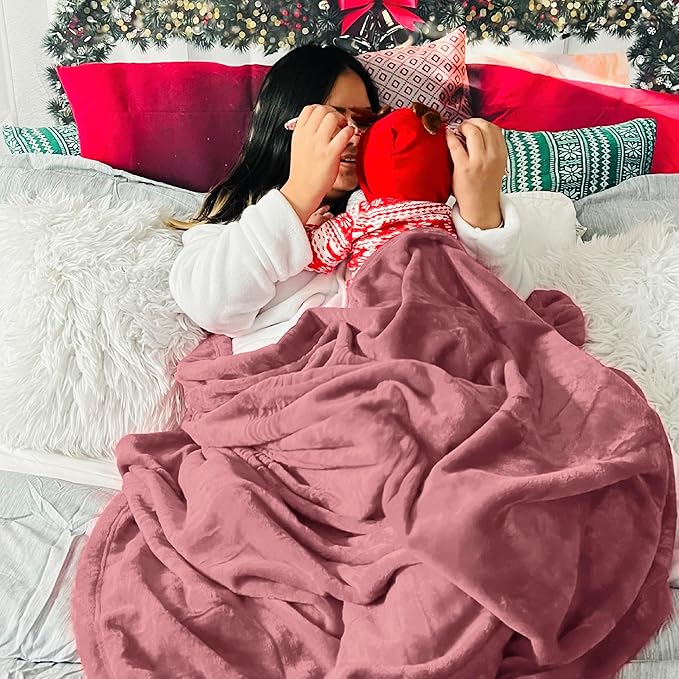 Bedsure GentleSoft Fleece Bed Blankets Queen Size Dusty Rose - Soft Lightweight Plush Fuzzy Cozy Luxury Blanket Microfiber, 90x90 inches