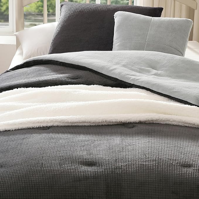 UGG Twin Comforter Set 4 Piece Bed in a Bag with Throw Blanket, Decorative Pillow Sham and Reversible Comforter Hypoallergenic Washable College Dorm Bedding, Twin XL, Grey (Remina)