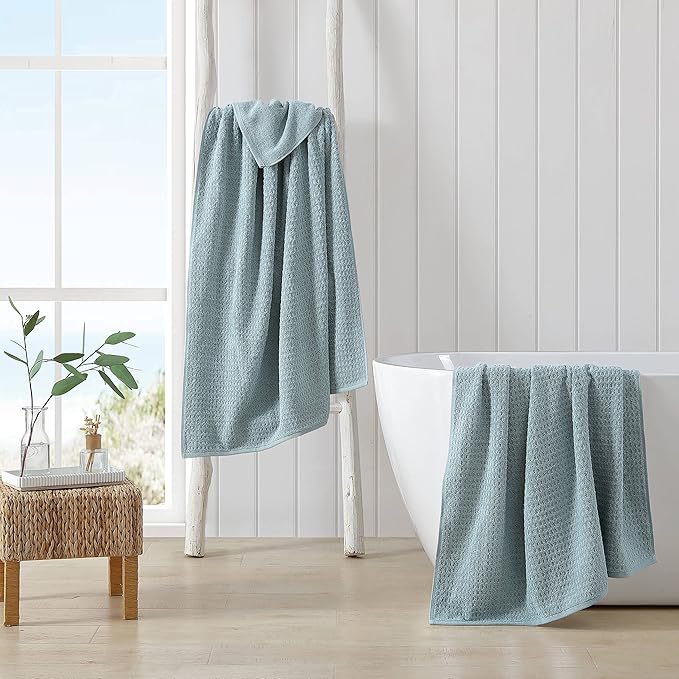 Tommy Bahama - Bath Towels, Highly Absorbent & Soft Bathroom Essentials, Low Linting & Fade Resistant, Oeko-Tex Certified (Northern Pacific Turquoise, 2-Piece)