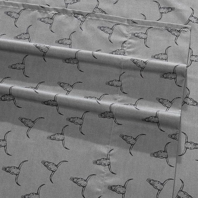 Wrangler - King Bed Sheets, Ultra-Soft & Lightweight Bedding with Matching Pillowcases, Lightweight Bed Set for All Season Comfort, Oeko-Tex Certified (Steer Skulls Grey)