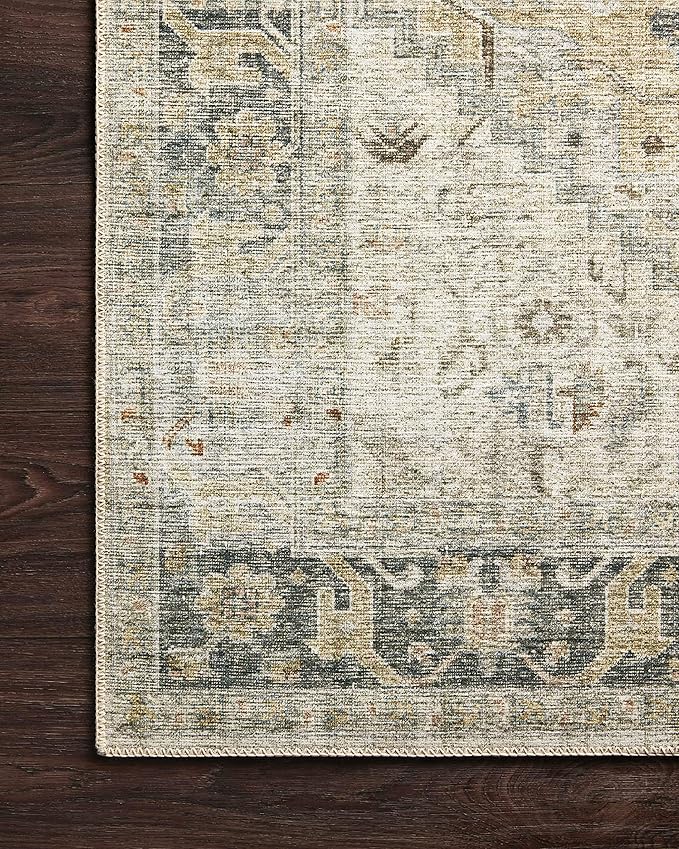 Loloi Skye Collection SKY-13 Natural/Sand 5'-0" x 7'-6" Area Rug