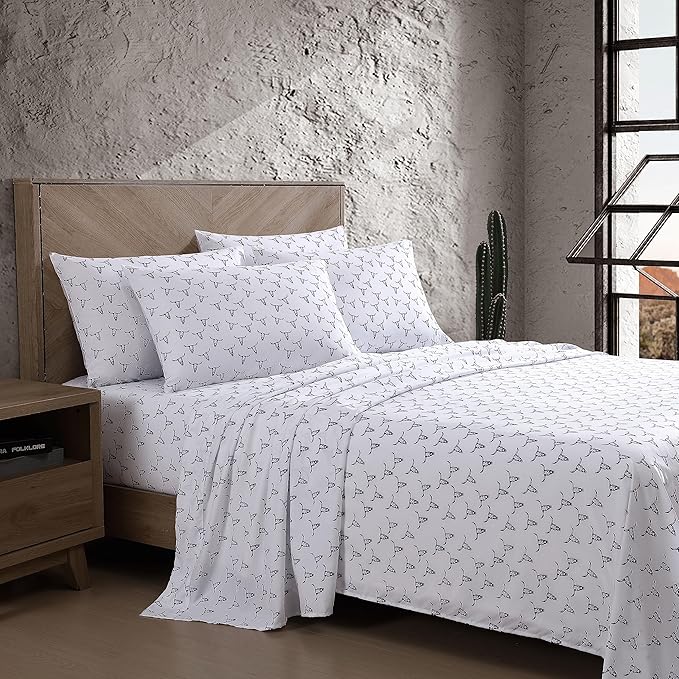Wrangler - Queen Bed Sheets, Ultra-Soft & Lightweight Bedding with Matching Pillowcases, Lightweight Bed Set for All Season Comfort, Oeko-Tex Certified (Steer Skulls Black)
