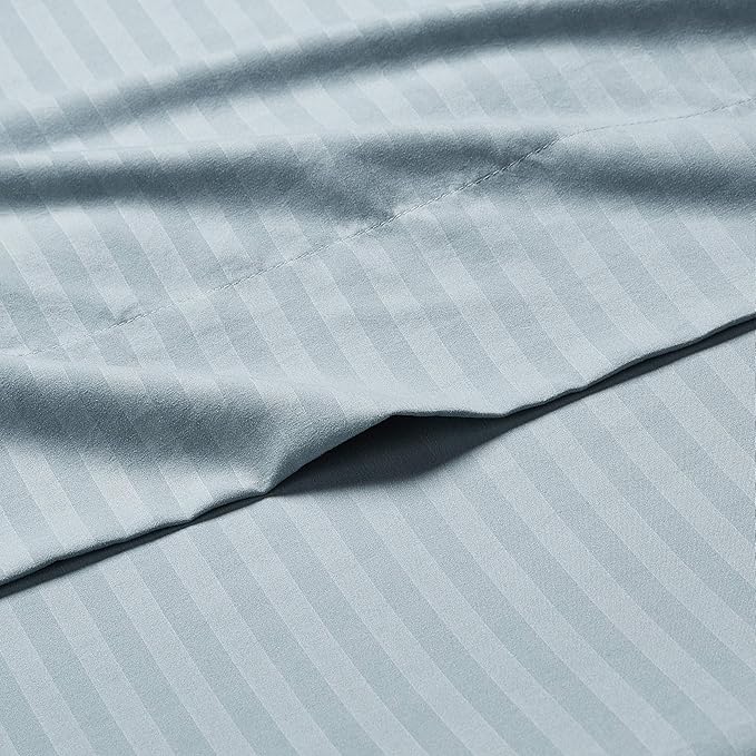 Amazon Basics Deluxe Microfiber Bed Sheets Full Size, 4-Piece, Spa Blue Striped